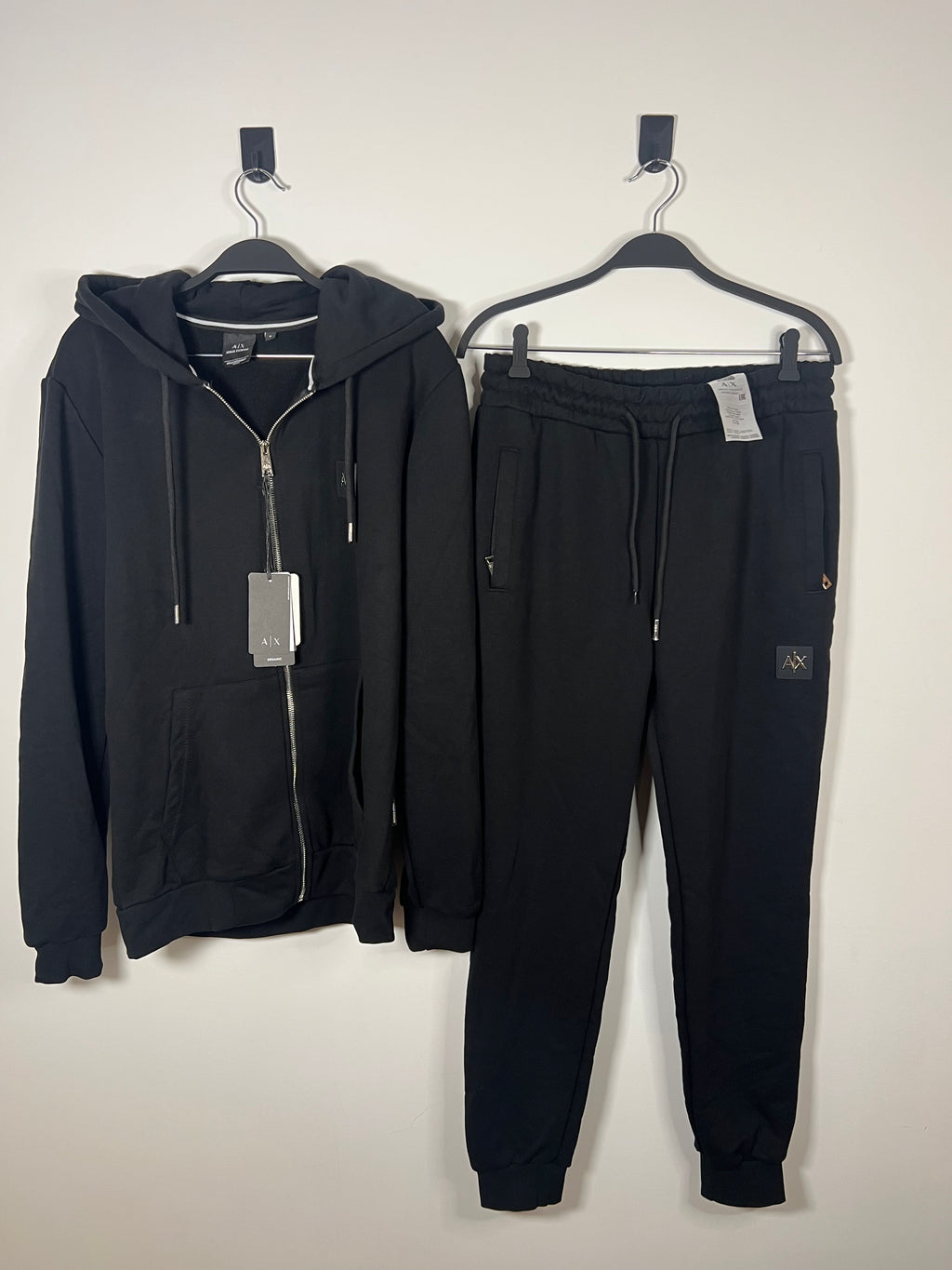 Armani Exchange - SUIT