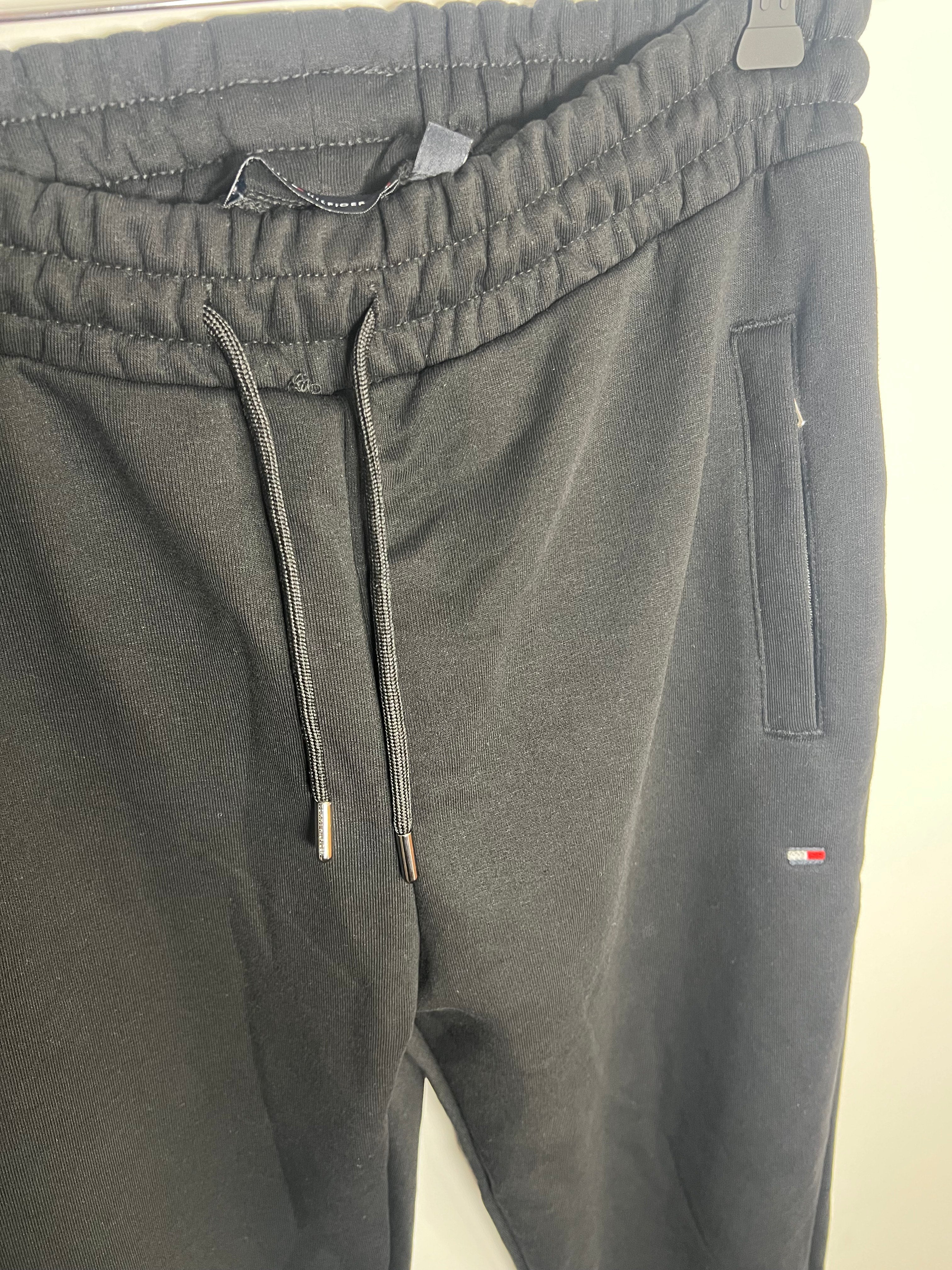 Tommy Hilfiger -  SUIT